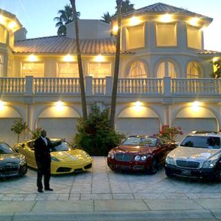 Billionaire house wallpaper