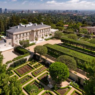 Billionaire house wallpaper