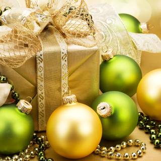Xmas ornaments wallpaper