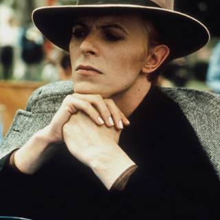 The Man Who Fell To Earth wallpaper