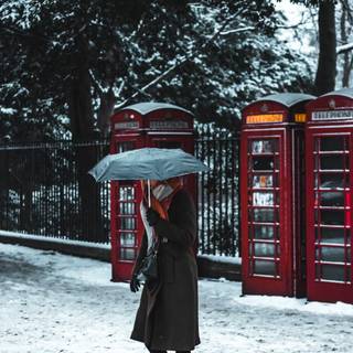 London snow wallpaper