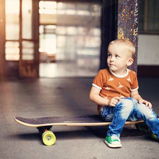 Skateboarding boy wallpaper