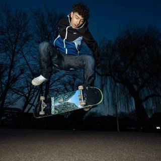 Skateboarding boy wallpaper