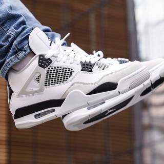 Jordan 4 military black wallpaper