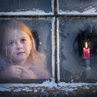 Snow window wallpaper