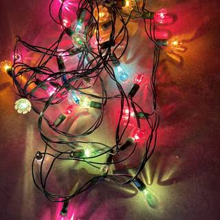 Red Christmas lights wallpaper