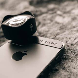 Apple accessories wallpaper