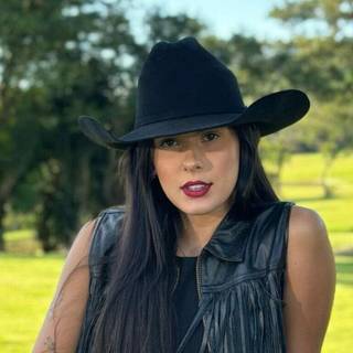 Ana Castela wallpaper