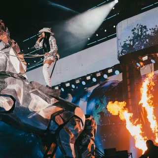 Ana Castela wallpaper