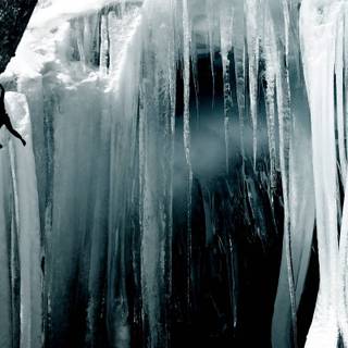 Ice climbing wallpaper