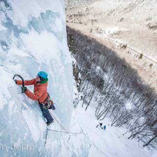 Ice climbing wallpaper