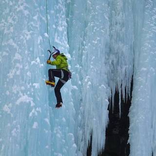 Ice climbing wallpaper