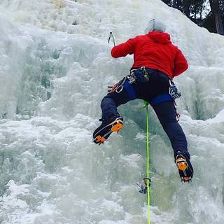 Ice climbing wallpaper