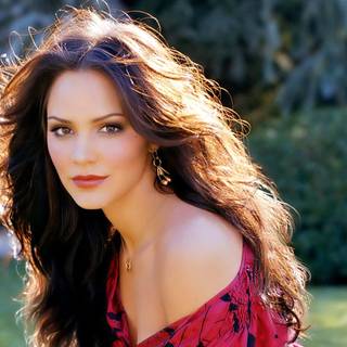 Gorgeous women wallpaper