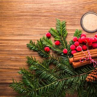 Green Xmas pine wallpaper