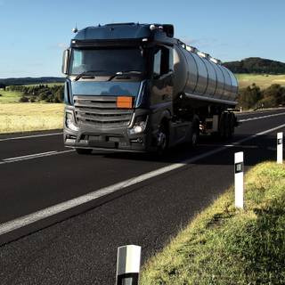 Phone truck wallpaper