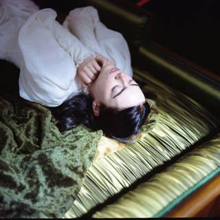 Poor Things movie wallpaper