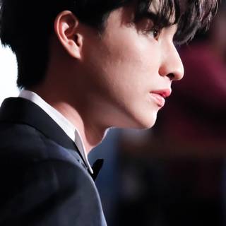 Kanawut Traipipattanapong wallpaper