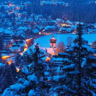 Winter village desktop wallpaper