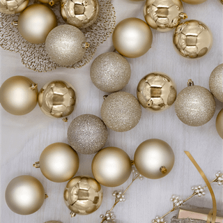 Xmas gold wallpaper