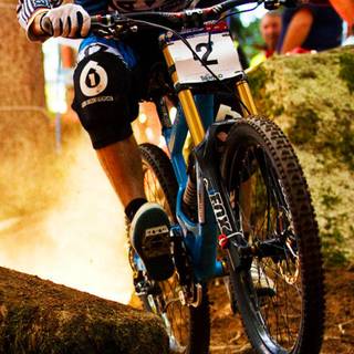 Action iPhone wallpaper