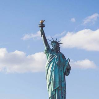 Statue iPhone wallpaper