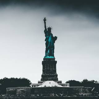 Statue iPhone wallpaper