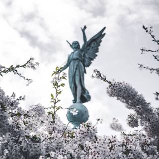 Statue iPhone wallpaper