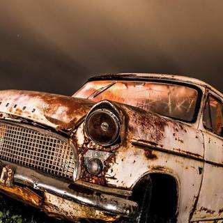 Vintage car iPhone wallpaper