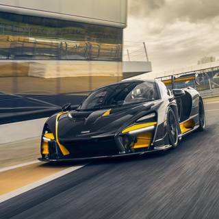 McLaren Senna iPhone wallpaper