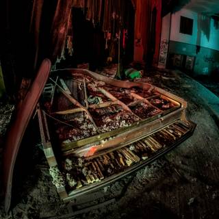 Abandoned hospital wallpaper