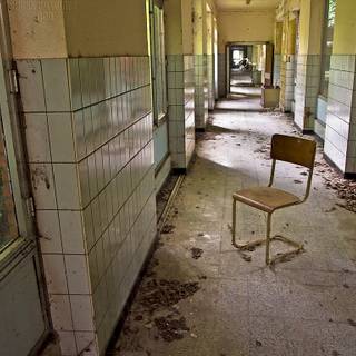 Abandoned hospital wallpaper