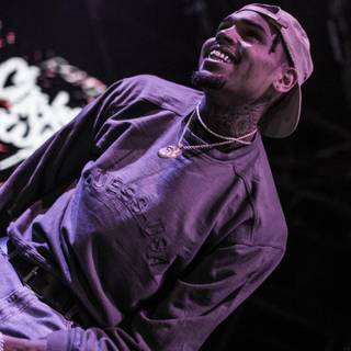 Chris Brown aesthetic wallpaper