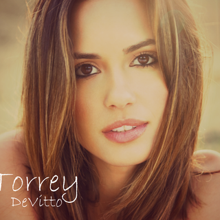 Torrey DeVitto wallpaper