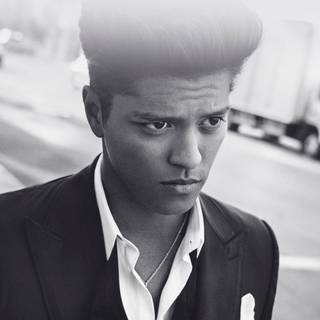 Bruno Mars iPhone wallpaper