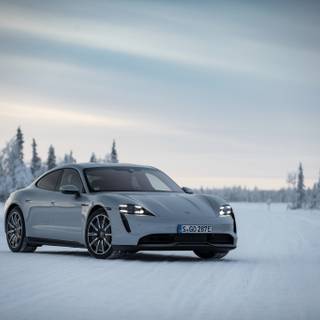 Supercar winter wallpaper