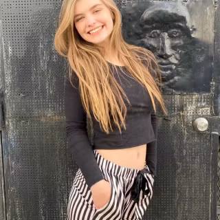 Lyliana Wray wallpaper