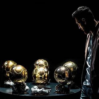 Messi golden ball wallpaper