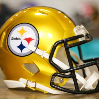 Steelers helmet wallpaper