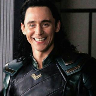 Loki smile wallpaper