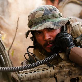 Lone soldier wallpaper