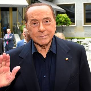 Berlusconi wallpaper