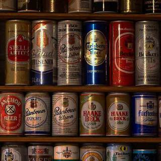 Beer can wallpaper