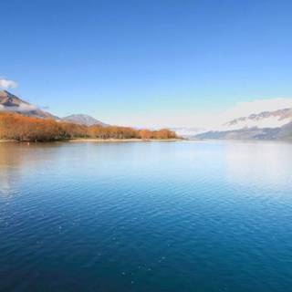 iPhone lake wallpaper