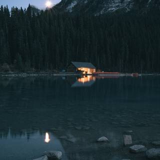 iPhone lake wallpaper