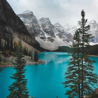 iPhone lake wallpaper