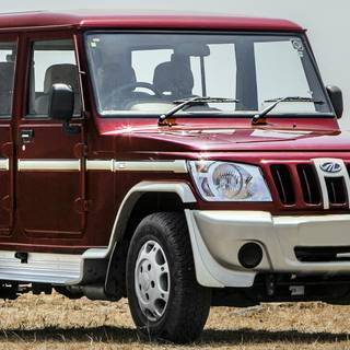 Mahindra Bolero B4 wallpaper
