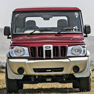 Mahindra Bolero B4 wallpaper