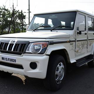 Mahindra Bolero B4 wallpaper