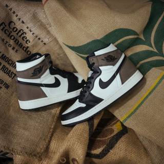 Jordan 1 mocha wallpaper